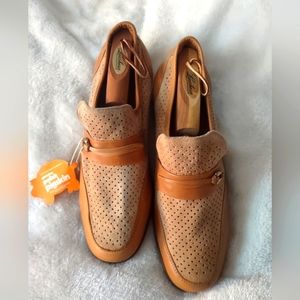 Crest Polish pigskin loafers size 10